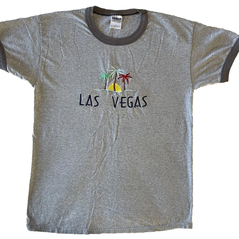 Vintage 90's Las Vegas Embroidered T Shirt - USA - Size Medium - Ringer Style